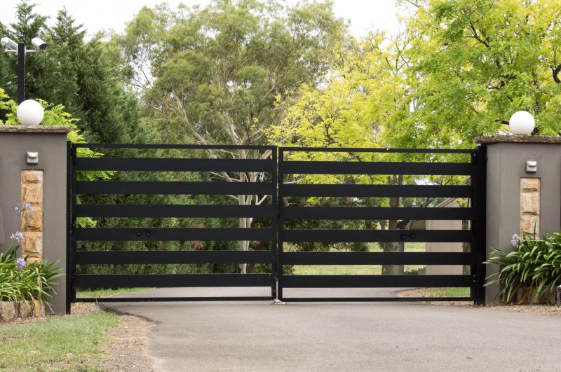 Metal Gate Installation