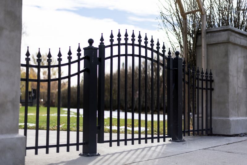 Metal Gate Installation